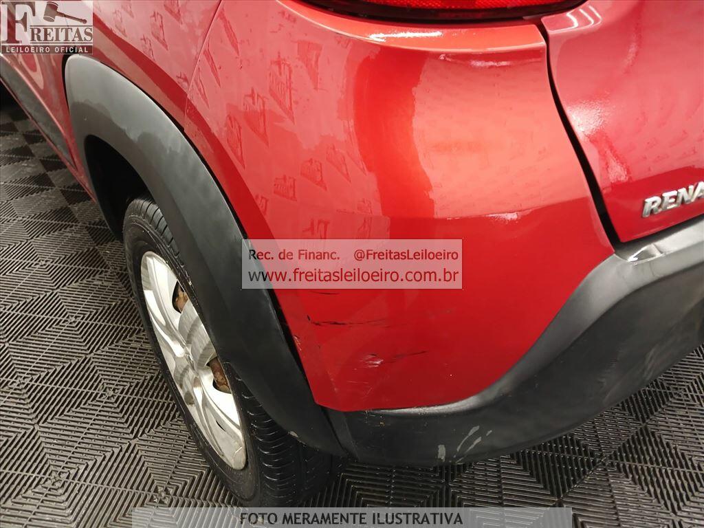 Foto 15 de 20: RENAUT/KWID ZEN 10MT, 19/20, PLACA: L__-___3, GASOL/ALC, VERMELHA