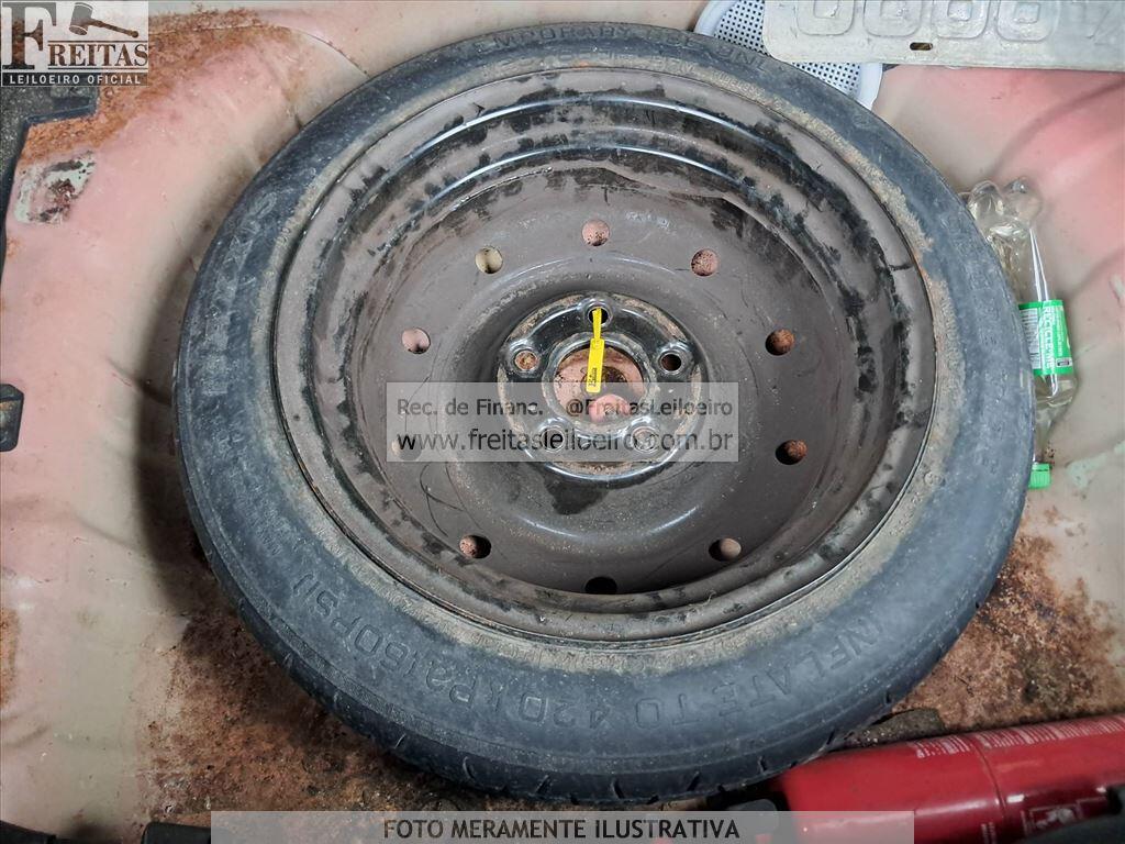 Foto 10 de 24: I/KIA SOUL EX 1.6 FF MT, 12/13, PLACA: K__-___0, GASOL/ALC, VERMELHA