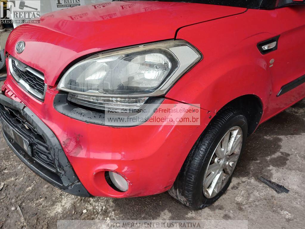 Foto 14 de 24: I/KIA SOUL EX 1.6 FF MT, 12/13, PLACA: K__-___0, GASOL/ALC, VERMELHA