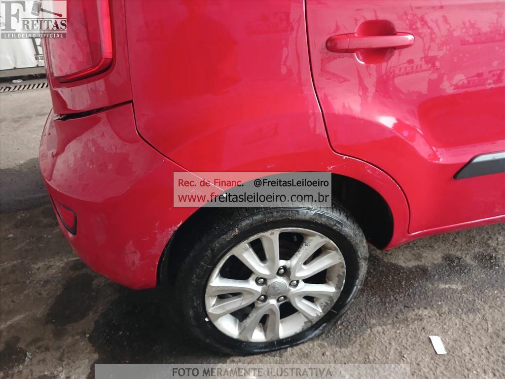 Foto 17 de 24: I/KIA SOUL EX 1.6 FF MT, 12/13, PLACA: K__-___0, GASOL/ALC, VERMELHA