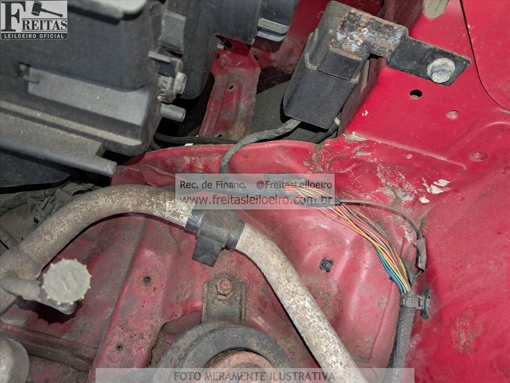 Foto 23 de 24: I/KIA SOUL EX 1.6 FF MT, 12/13, PLACA: K__-___0, GASOL/ALC, VERMELHA