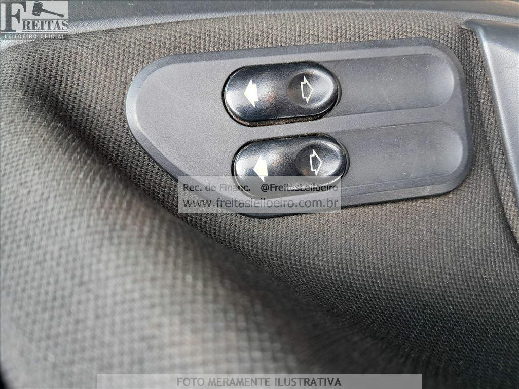 Foto 11 de 18: FORD/FIESTA FLEX, 11/12, PLACA: K__-___6, GASOL/ALC/GN, PRETA
