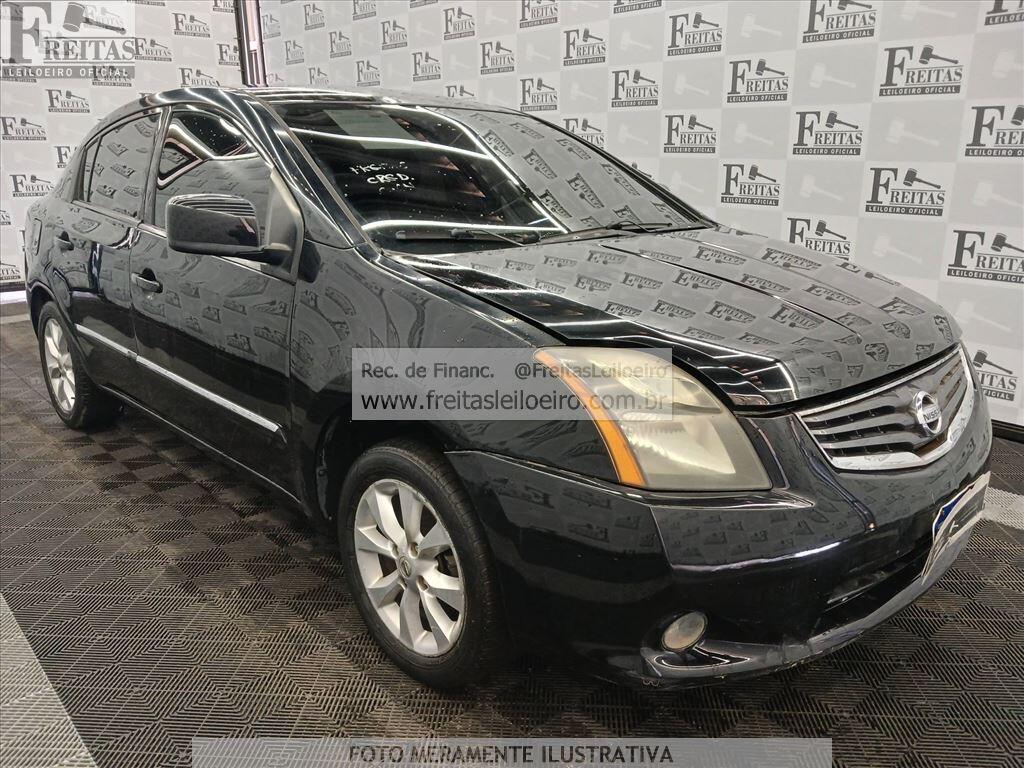 Foto 2: I/NISSAN SENTRA 20S FLEX, 09/10, PLACA: L__-___0, GASOL/ALC/GN, PRETA