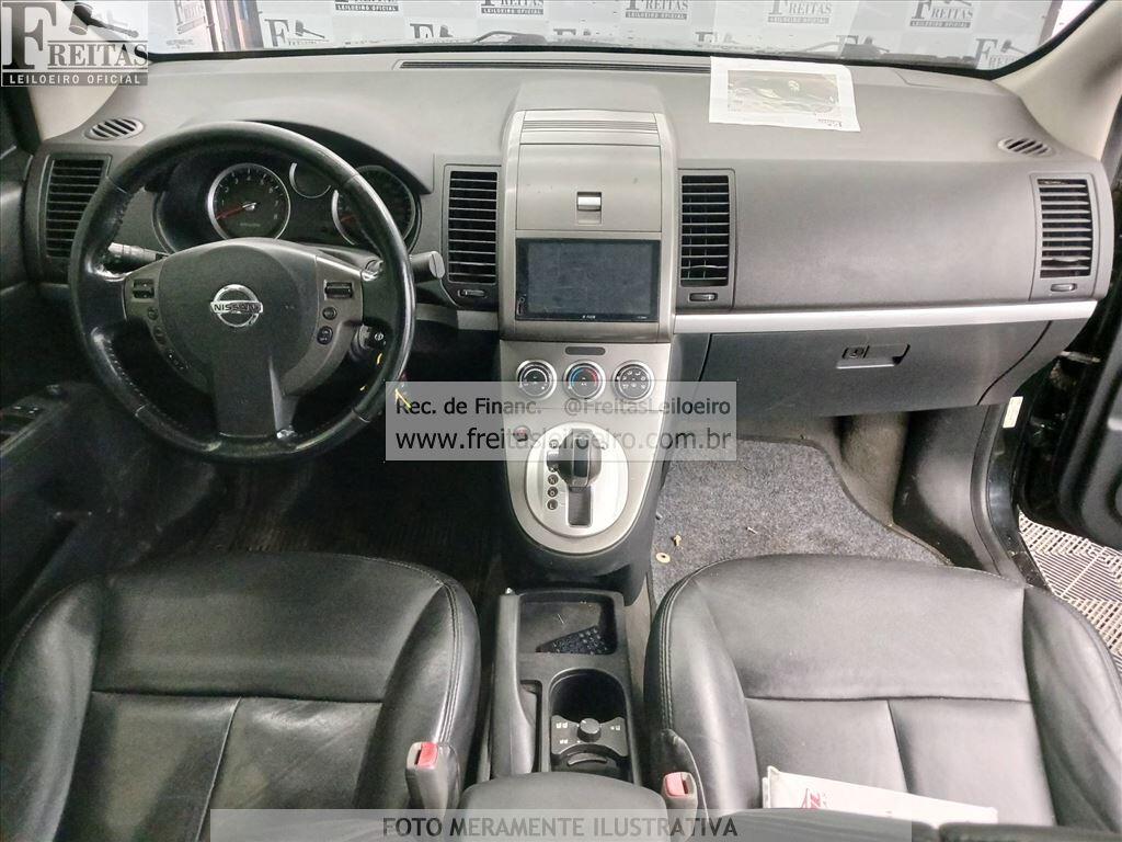 Foto 5: I/NISSAN SENTRA 20S FLEX, 09/10, PLACA: L__-___0, GASOL/ALC/GN, PRETA