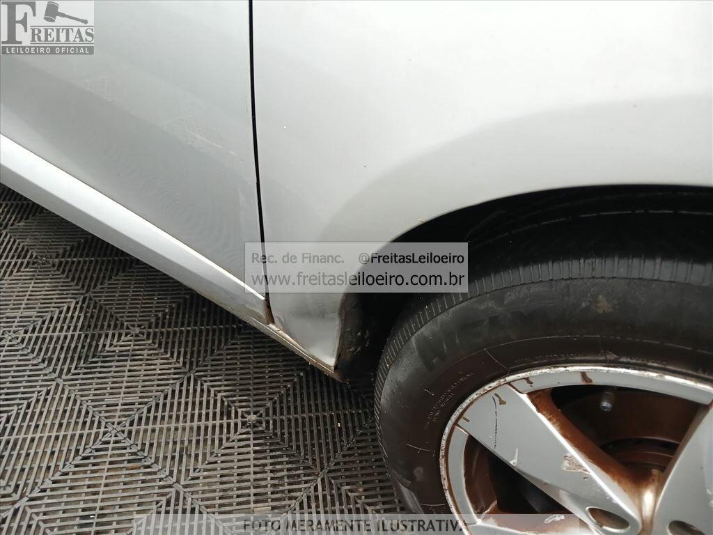 Foto 19 de 21: I/RENAULT FLUENCE DYN20A, 11/12, PLACA: L__-___0, GASOL/ALC, PRATA