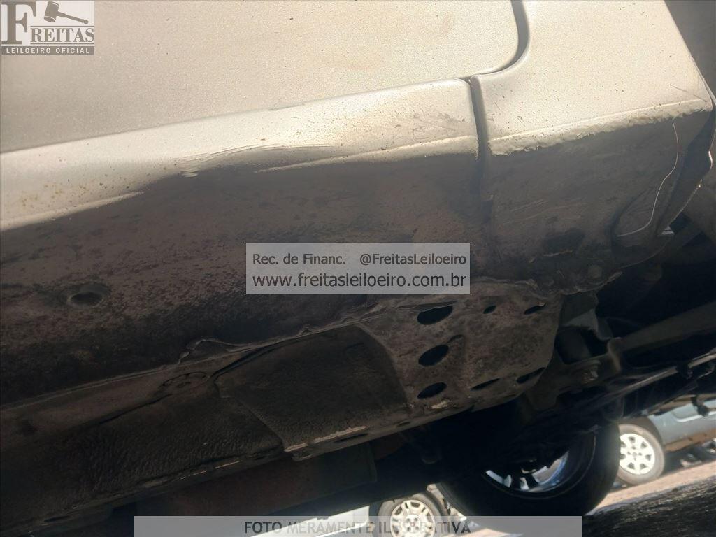 Foto 21 de 23: FORD/KA SEL 1.5 HA B, 16/17, PLACA: L__-___5, GASOL/ALC/GN, PRATA