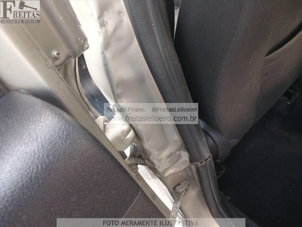 Foto 22 de 23: FORD/KA SEL 1.5 HA B, 16/17, PLACA: L__-___5, GASOL/ALC/GN, PRATA