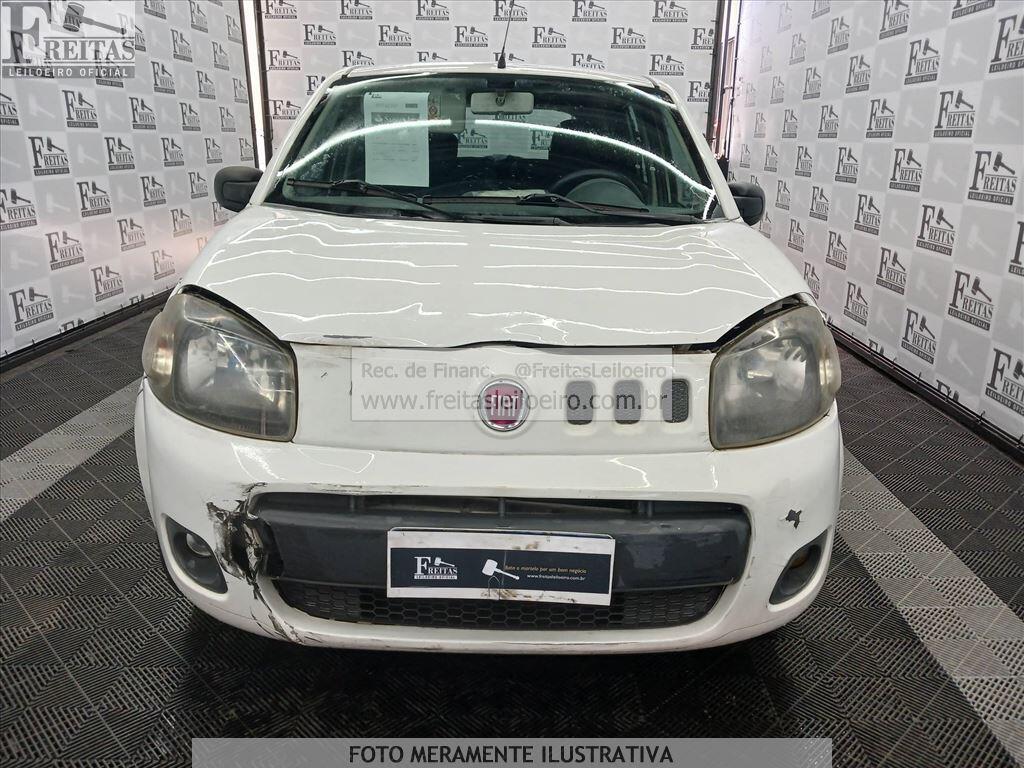 Foto 14 de 22: FIAT/UNO VIVACE 1.0, 14/14, PLACA: F__-___2, GASOL/ALC, BRANCA