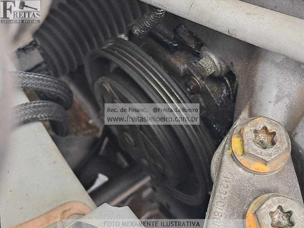 Foto 13 de 18: RENAULT/KWID ZEN 10MT, 20/21, PLACA: R__-___2, GASOL/ALC, BRANCA