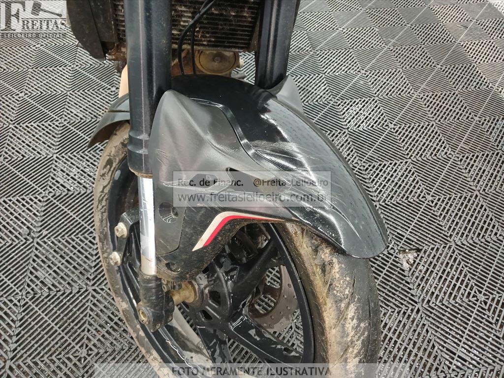 Foto 8 de 12: I/SHINERAY XY250-5A, 25/25, PLACA: T__-___3, GASOLINA, VERMELHA