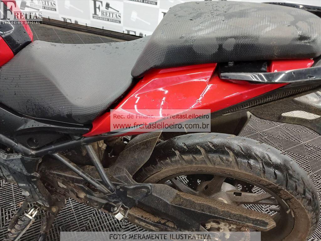 Foto 10 de 12: I/SHINERAY XY250-5A, 25/25, PLACA: T__-___3, GASOLINA, VERMELHA