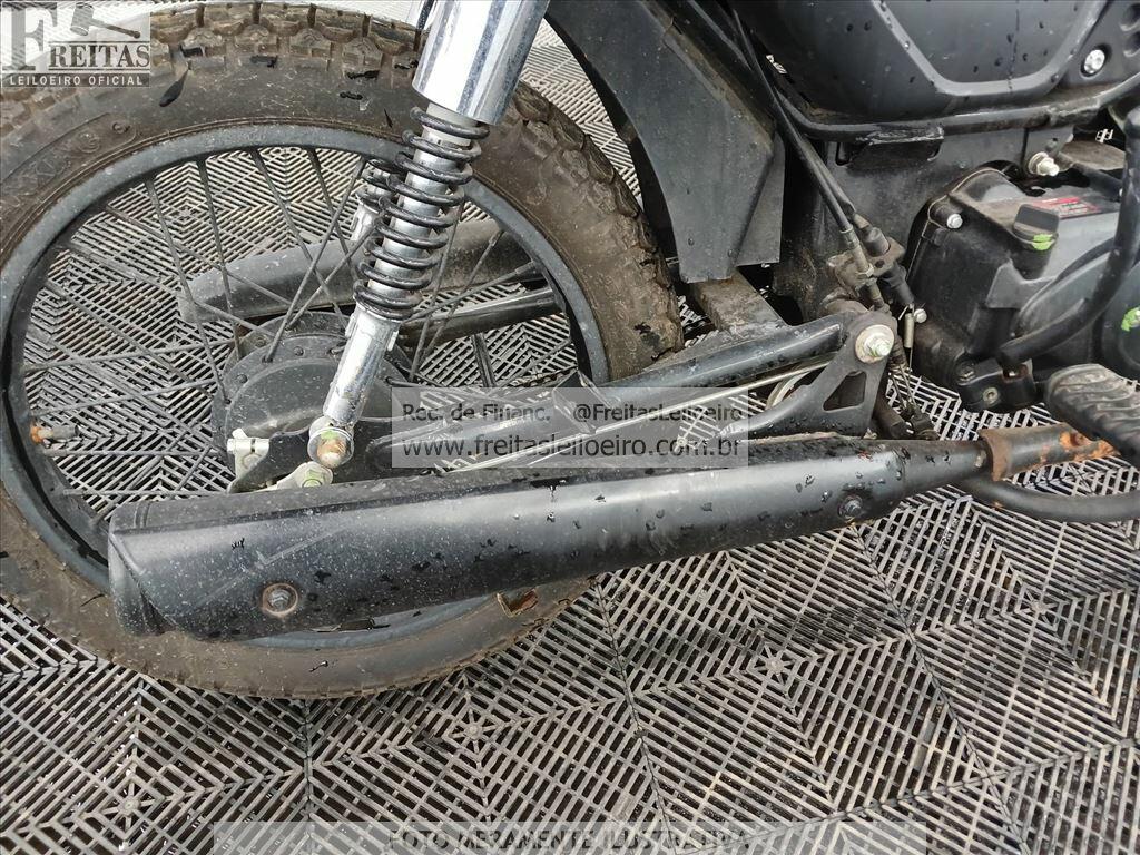 Foto 6 de 11: SHINERAY/XY125-6A CBS, 23/23, PLACA: F__-___4, GASOLINA, PRETA