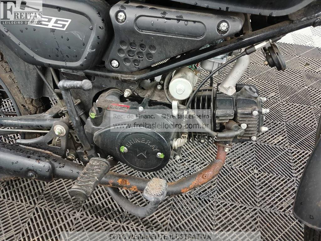 Foto 7 de 11: SHINERAY/XY125-6A CBS, 23/23, PLACA: F__-___4, GASOLINA, PRETA