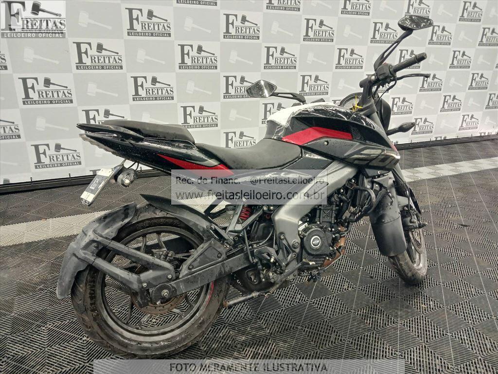 Foto 4: BAJAJ/DOMINAR D200, 25/25, PLACA: T__-___6, GASOLINA, PRETA