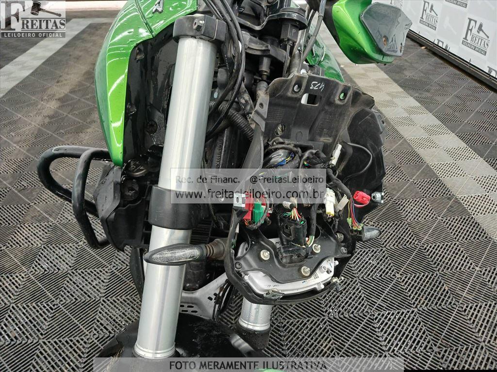 Foto 8 de 13: BAJAJ/DOMINAR D400 T, 23/23, PLACA: F__-___6, GASOLINA, VERDE