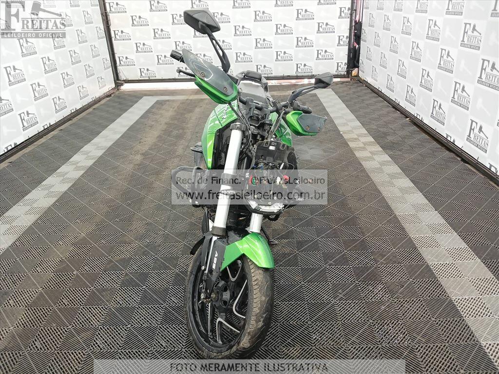 Foto 9 de 13: BAJAJ/DOMINAR D400 T, 23/23, PLACA: F__-___6, GASOLINA, VERDE