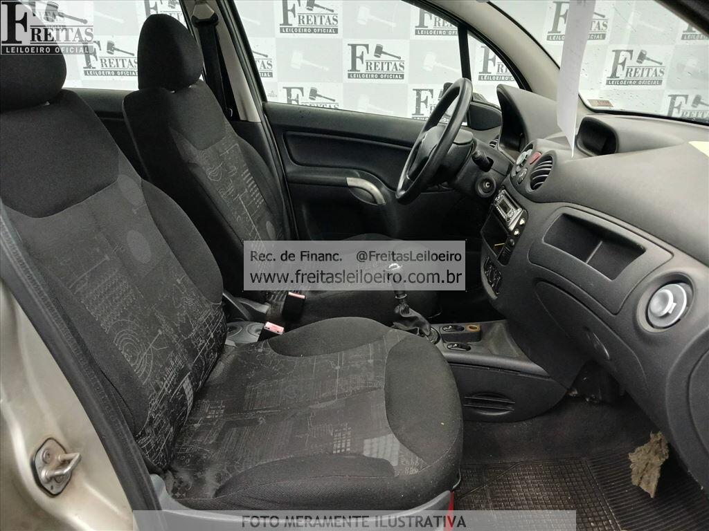 Foto 6 de 20: CITROEN/C3 GLX 14 FLEX, 07/08, PLACA: D__-___5, GASOL/ALC, PRATA