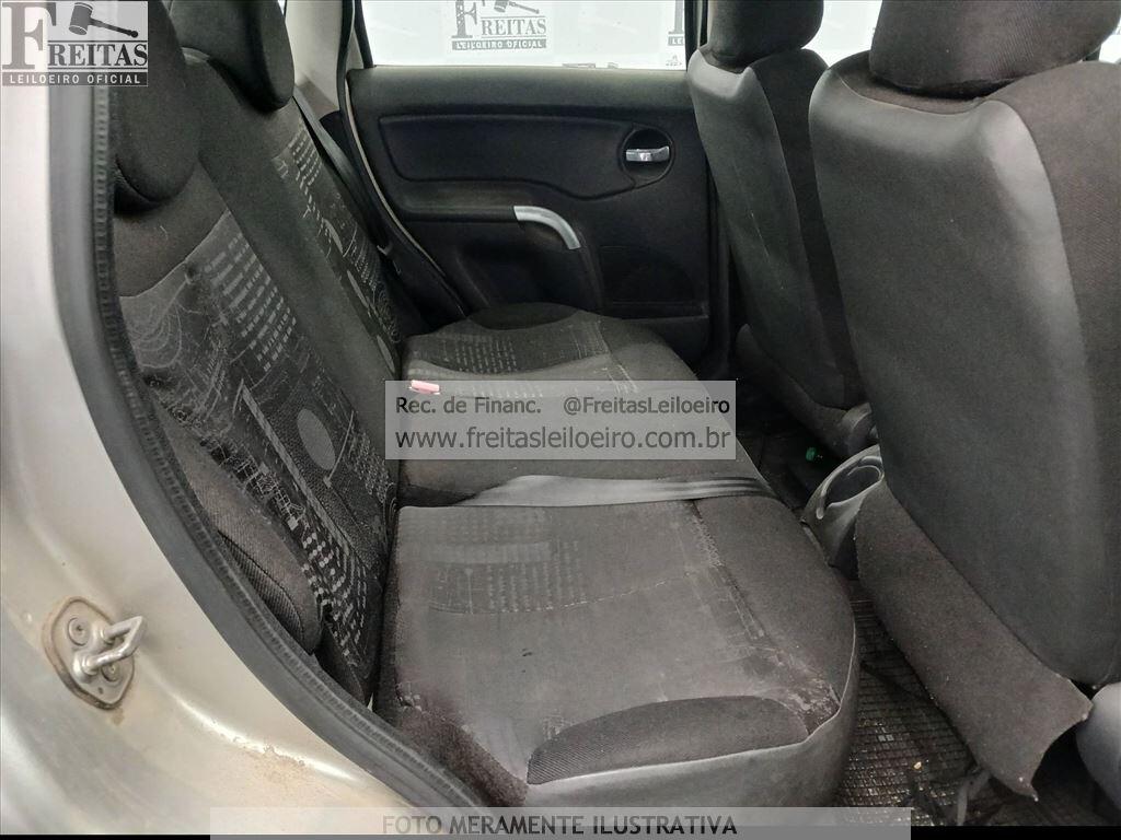 Foto 7 de 20: CITROEN/C3 GLX 14 FLEX, 07/08, PLACA: D__-___5, GASOL/ALC, PRATA