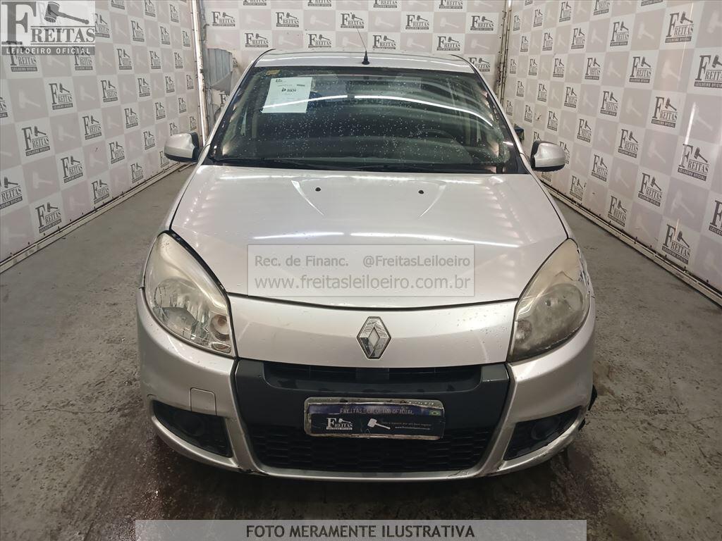 Foto 16 de 18: RENAULT/SANDERO EXP 16, 12/12, PLACA: E__-___0, GASOL/ALC, PRATA