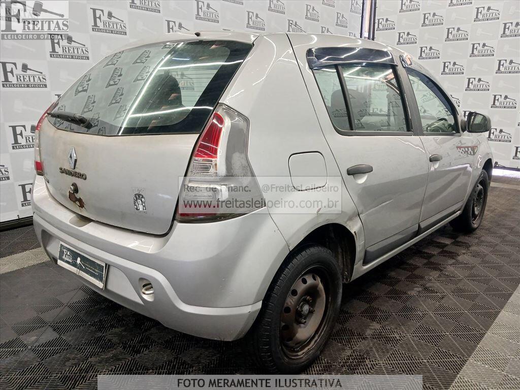 Foto 4: RENAULT/SANDERO EXP1016V, 14/14, PLACA: F__-___3, GASOL/ALC, PRATA