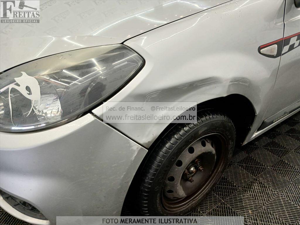 Foto 15 de 22: RENAULT/SANDERO EXP1016V, 14/14, PLACA: F__-___3, GASOL/ALC, PRATA