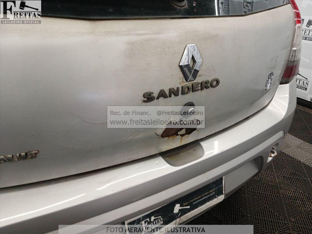 Foto 17 de 22: RENAULT/SANDERO EXP1016V, 14/14, PLACA: F__-___3, GASOL/ALC, PRATA