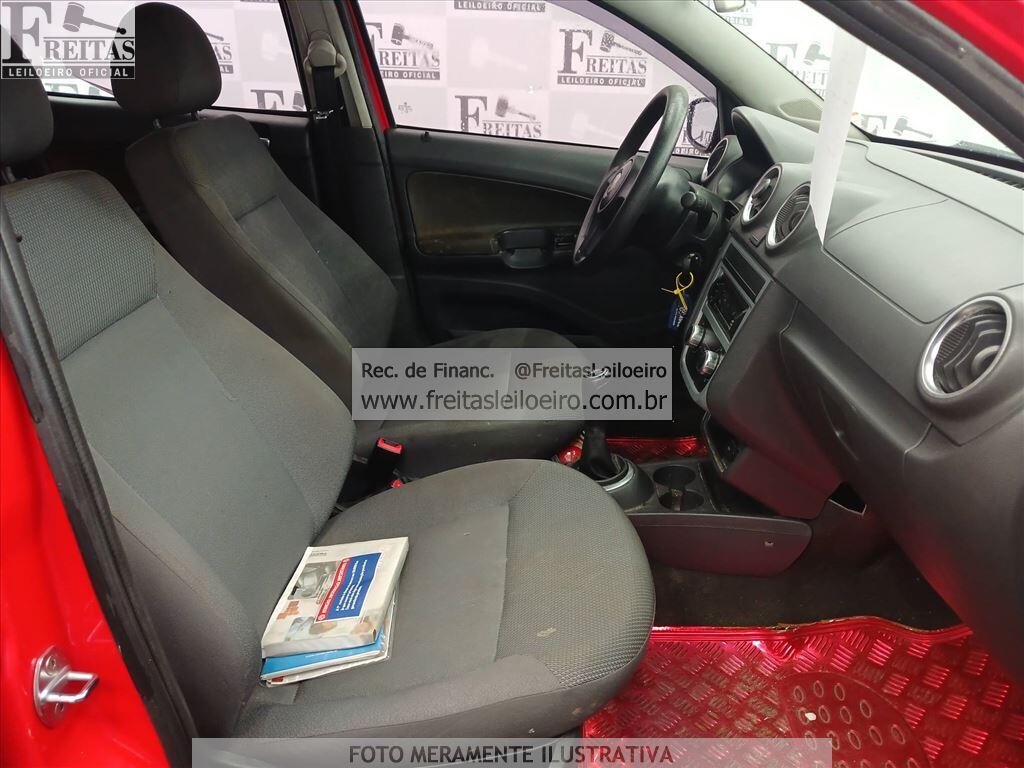 Foto 6 de 19: VW/GOL 1.0, 09/10, PLACA: E__-___6, GASOL/ALC, VERMELHA