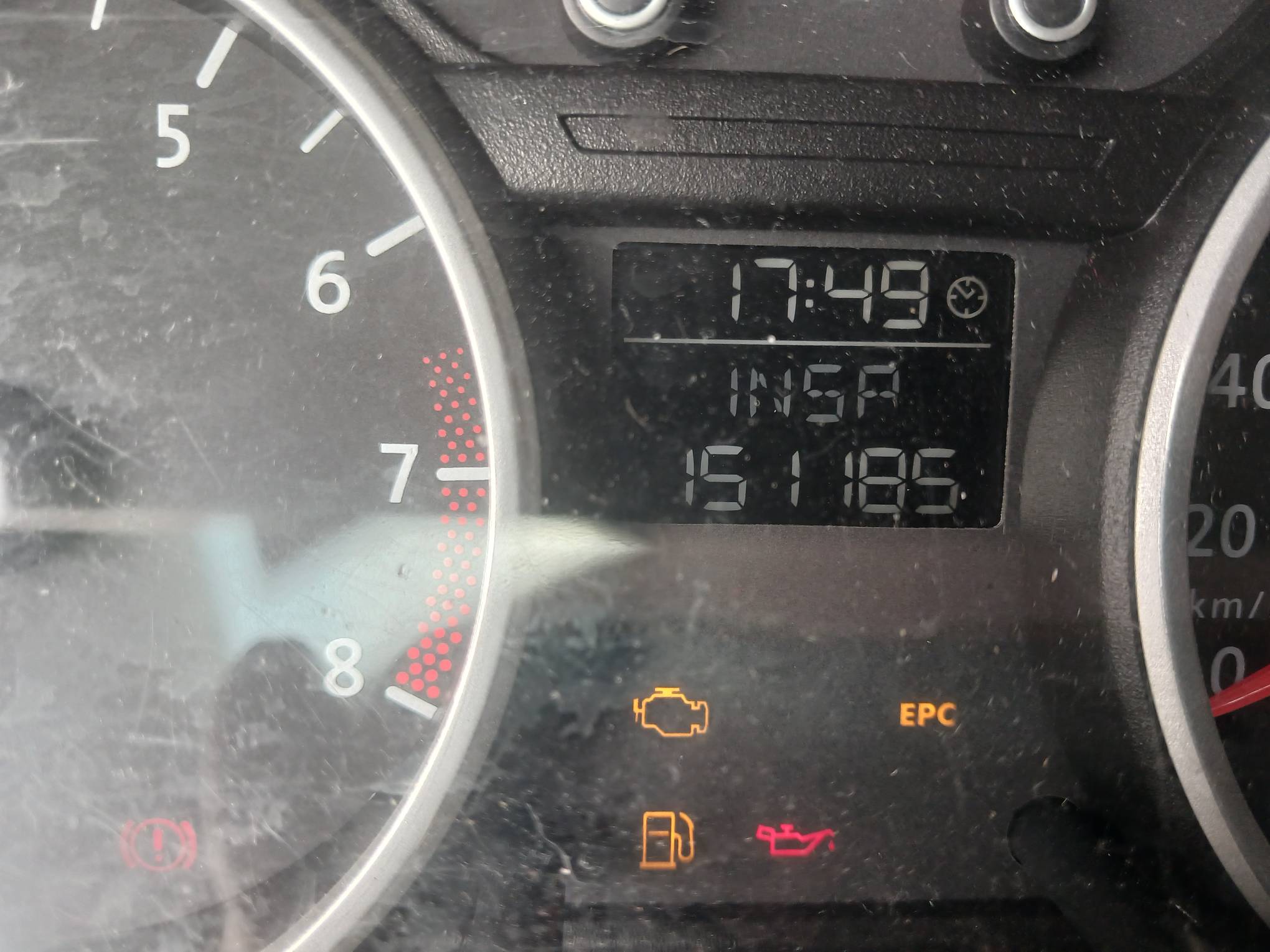 Foto 19 de 19: VW/GOL 1.0, 09/10, PLACA: E__-___6, GASOL/ALC, VERMELHA