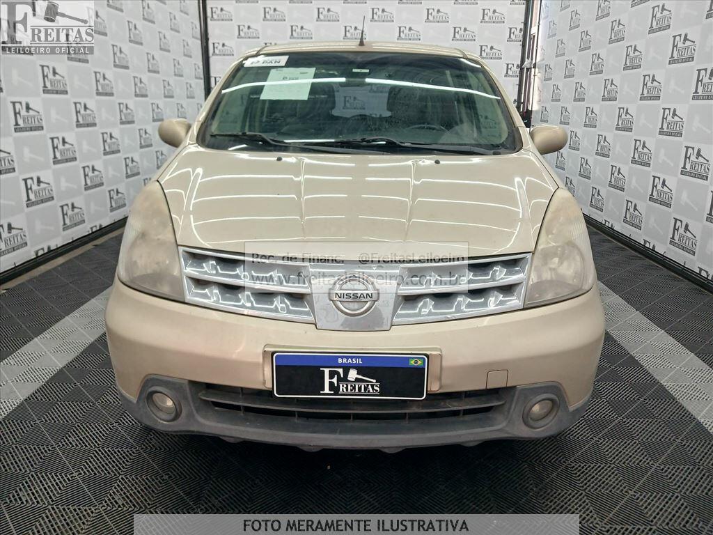 Foto 14 de 18: NISSAN/LIVINA 18SL, 09/10, PLACA: E__-___3, GASOL/ALC, BEGE