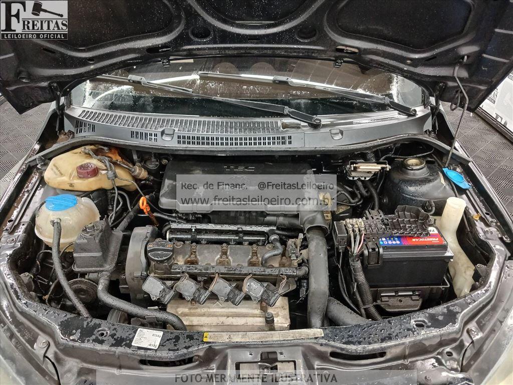 Foto 9 de 17: VW/NOVO GOL 1.0, 13/14, PLACA: O__-___6, GASOL/ALC, PRETA