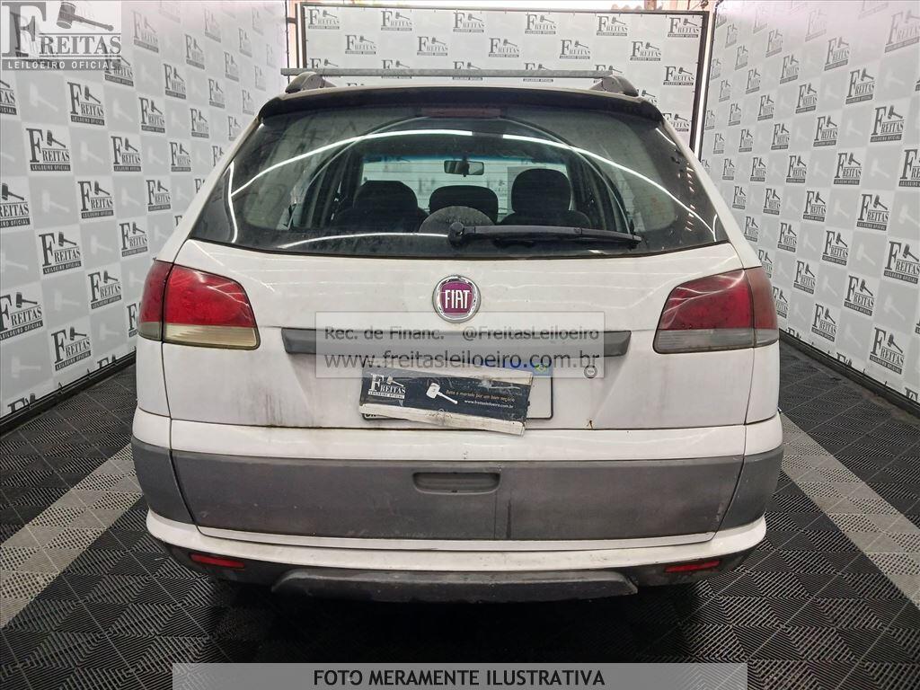 Foto 14 de 15: FIAT/PALIO WK TREKK 1.6, 13/14, PLACA: F__-___4, GASOL/ALC, BRANCA