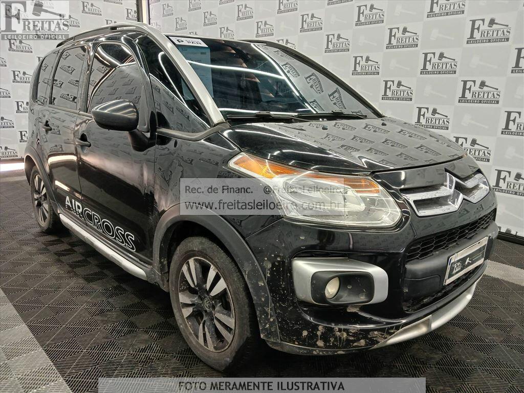 Foto 2: CITROEN/C3 AIRCROSS GLXM, 13/14, PLACA: F__-___5, GASOL/ALC, PRETA
