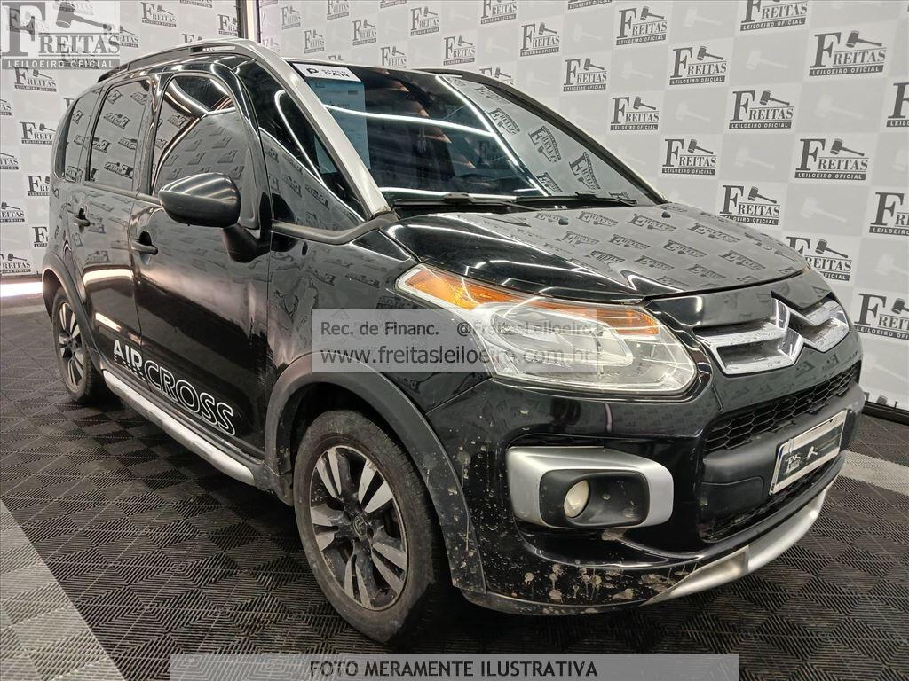 Foto 19 de 20: CITROEN/C3 AIRCROSS GLXM, 13/14, PLACA: F__-___5, GASOL/ALC, PRETA