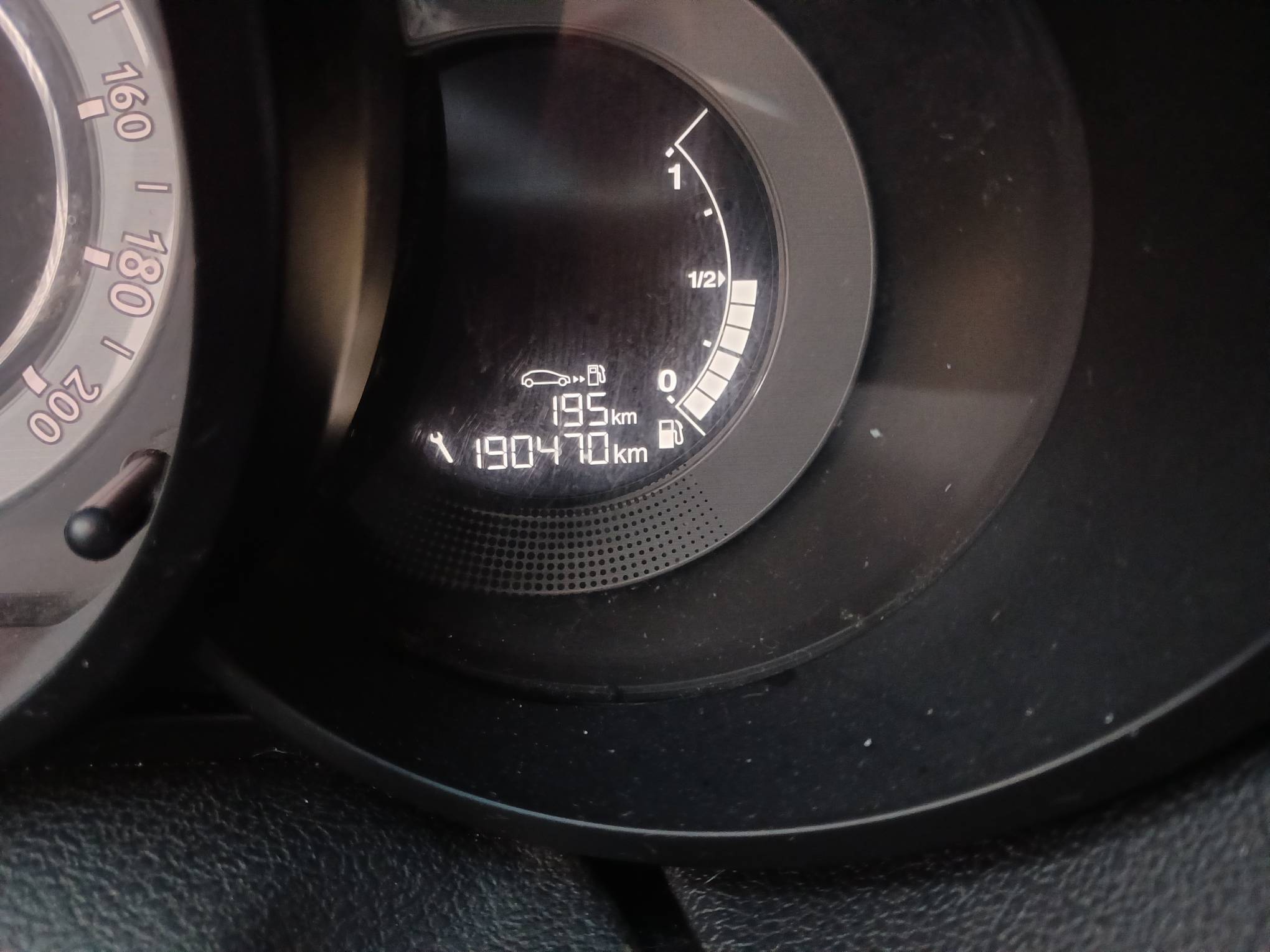 Foto 20 de 20: CITROEN/C3 AIRCROSS GLXM, 13/14, PLACA: F__-___5, GASOL/ALC, PRETA