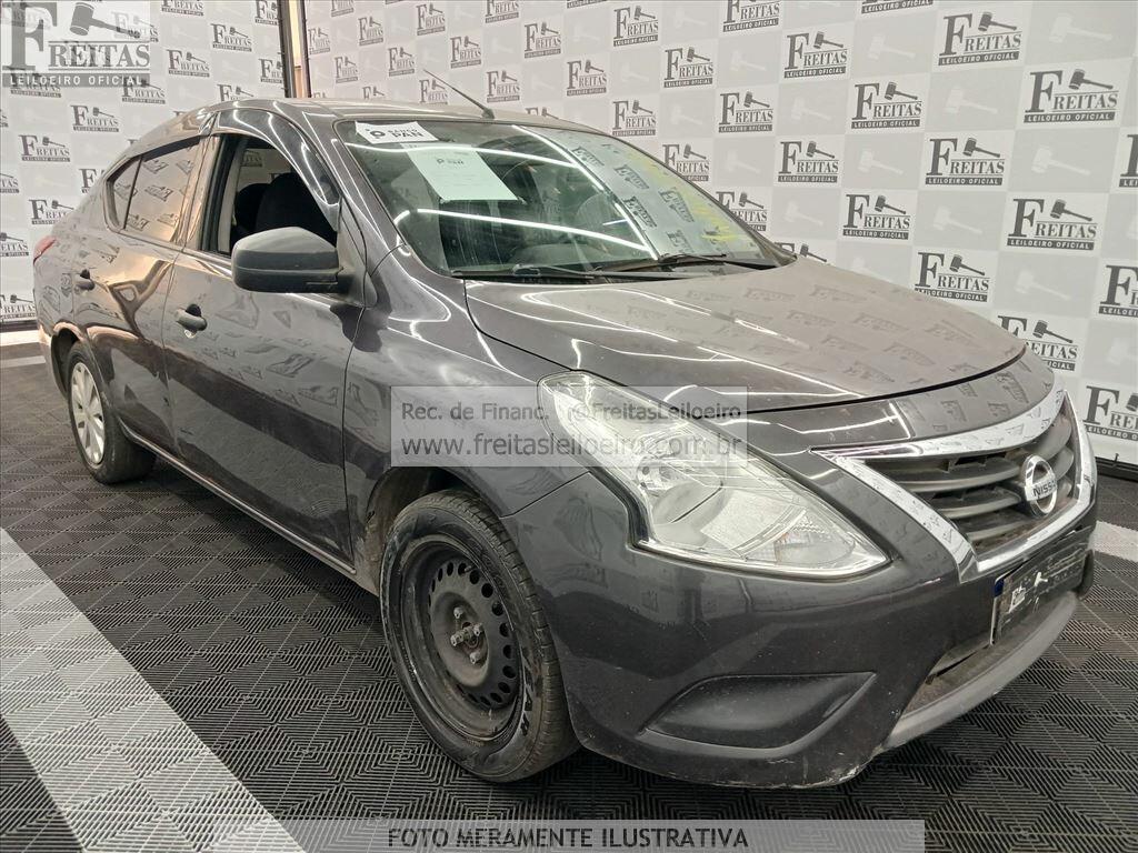 Foto 2: NISSAN/V-DRIVE 10 MT, 21/21, PLACA: R__-___3, GASOL/ALC, CINZA