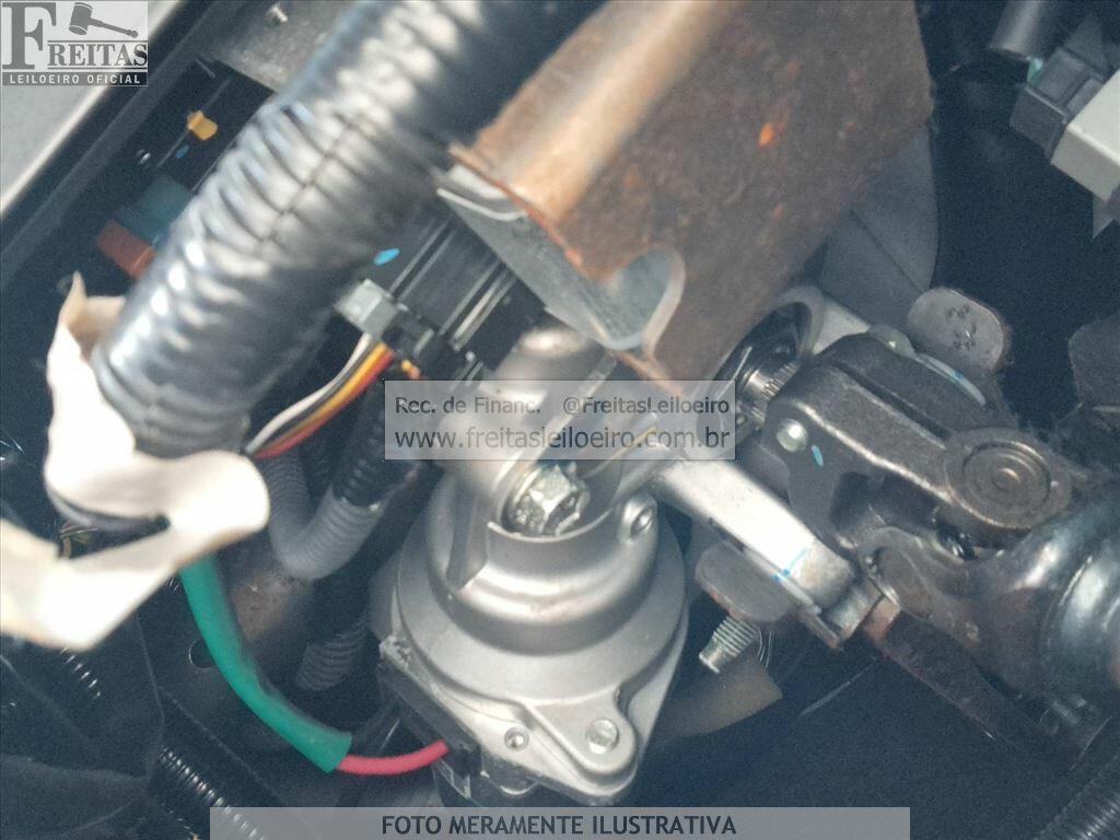 Foto 12 de 19: NISSAN/V-DRIVE 10 MT, 21/21, PLACA: R__-___3, GASOL/ALC, CINZA