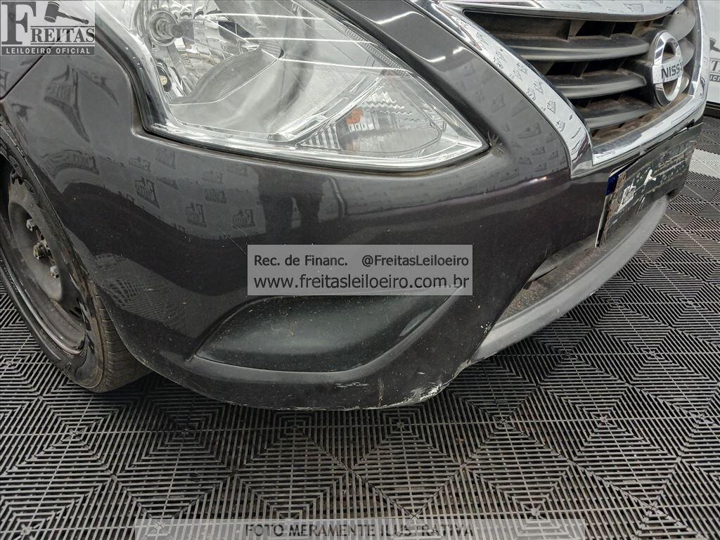 Foto 15 de 19: NISSAN/V-DRIVE 10 MT, 21/21, PLACA: R__-___3, GASOL/ALC, CINZA