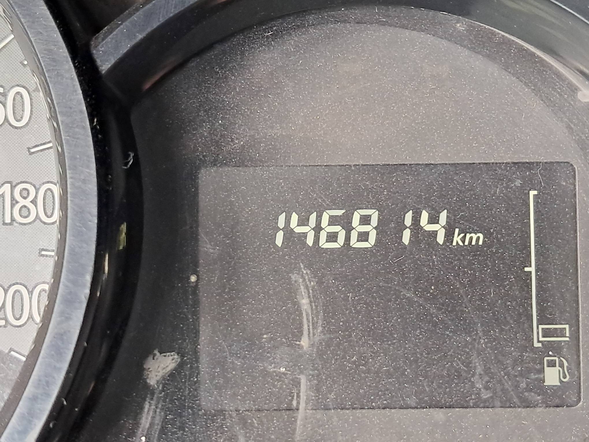 Foto 21 de 21: RENAULT/LOGAN LIFE10MT, 20/21, PLACA: Q__-___3, GASOL/ALC, PRETA