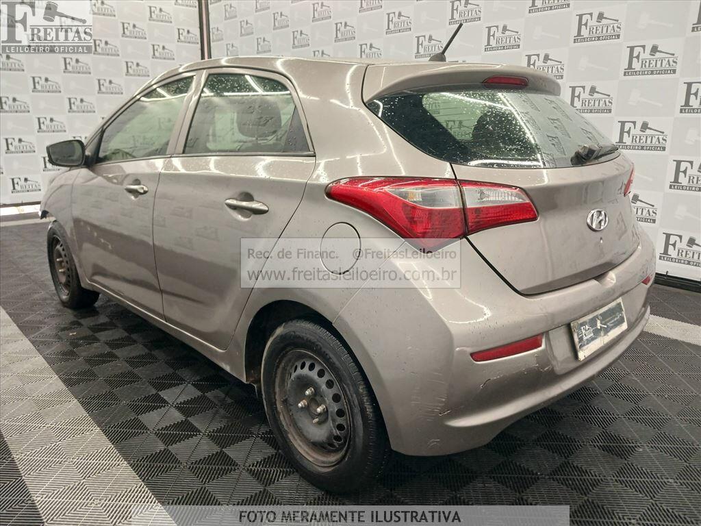 Foto 3: HYUNDAI/HB20 1.0M COMFOR, 17/18, PLACA: P__-___5, GASOL/ALC, PRATA