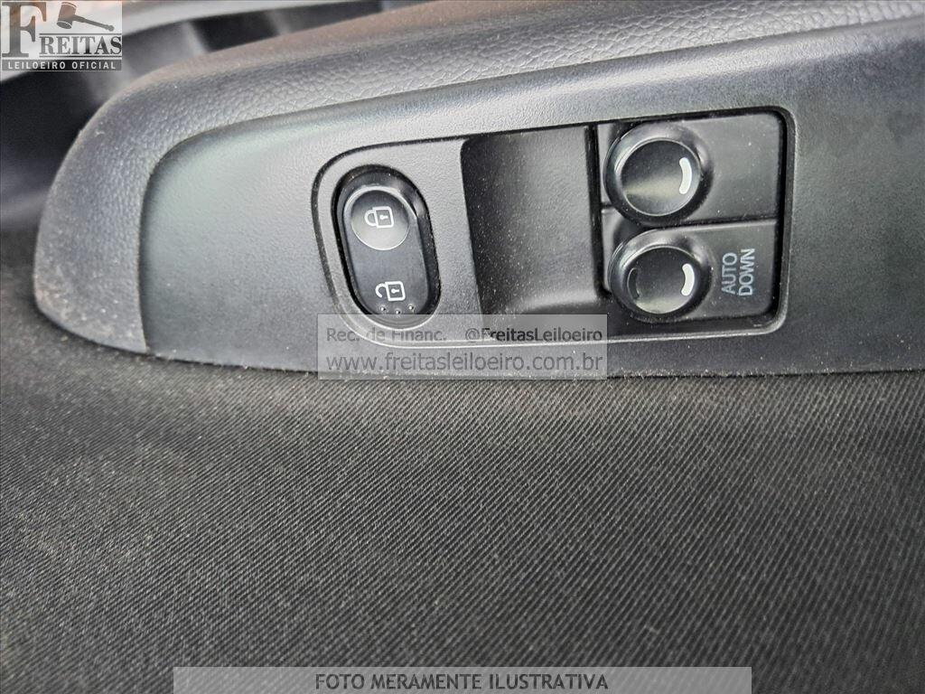 Foto 11 de 20: HYUNDAI/HB20 1.0M COMFOR, 17/18, PLACA: P__-___5, GASOL/ALC, PRATA