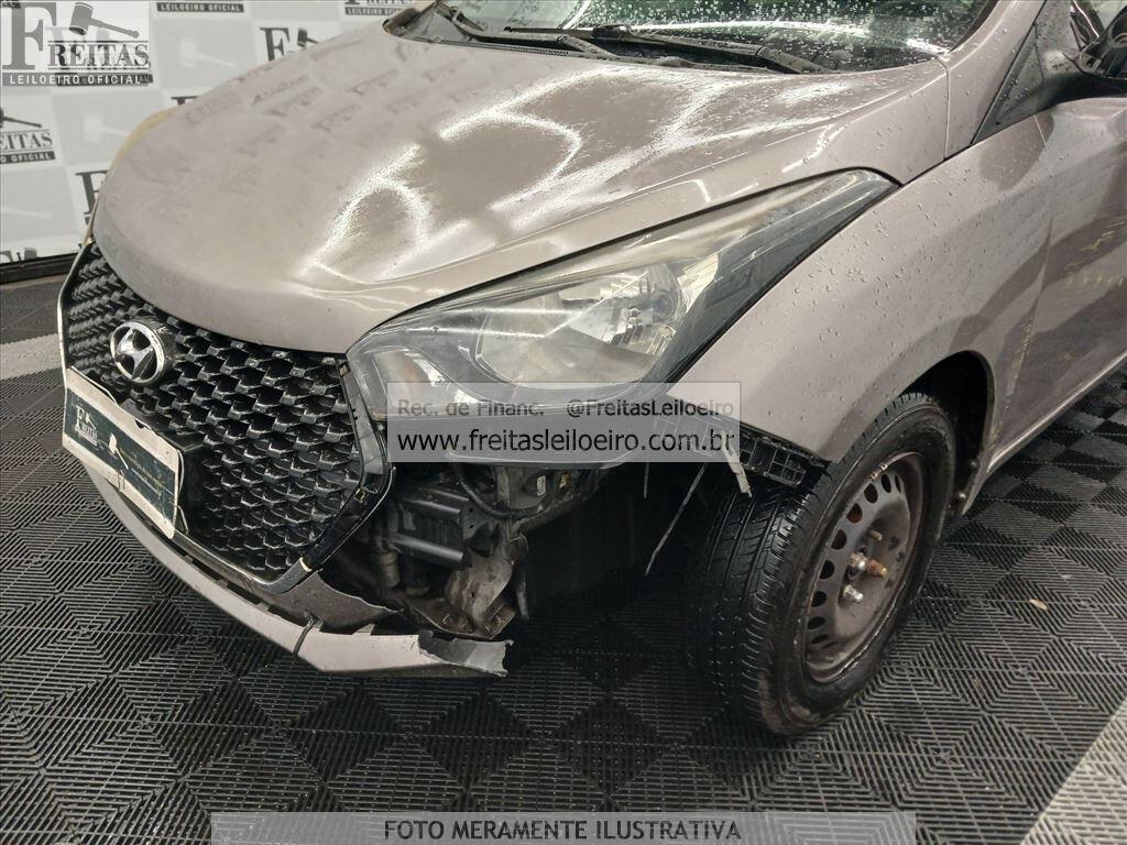Foto 15 de 20: HYUNDAI/HB20 1.0M COMFOR, 17/18, PLACA: P__-___5, GASOL/ALC, PRATA