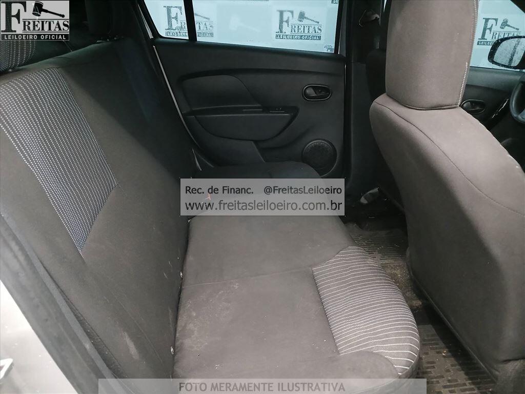 Foto 7 de 19: RENAULT/LOGAN ZEN10MT, 23/24, PLACA: E__-___3, GASOL/ALC, PRATA