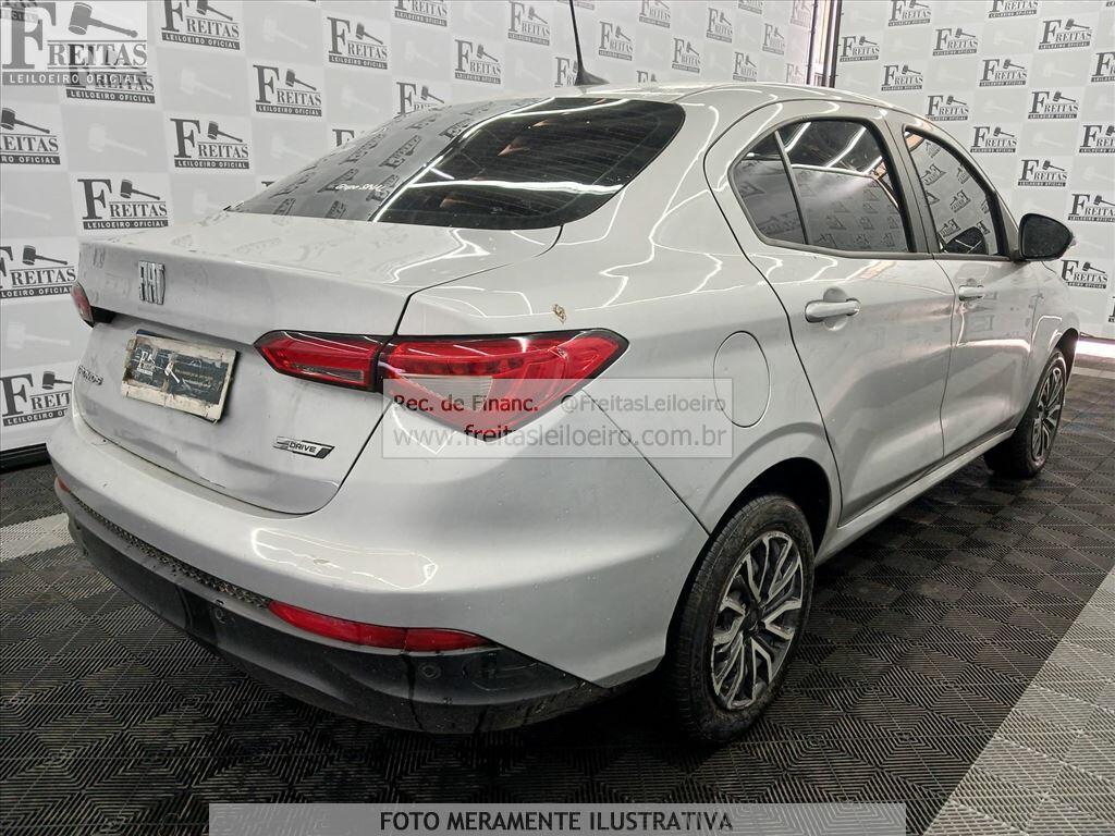 Foto 4: I/FIAT CRONOS DRIVE 1.0, 23/23, PLACA: G__-___3, GASOL/ALC, PRATA