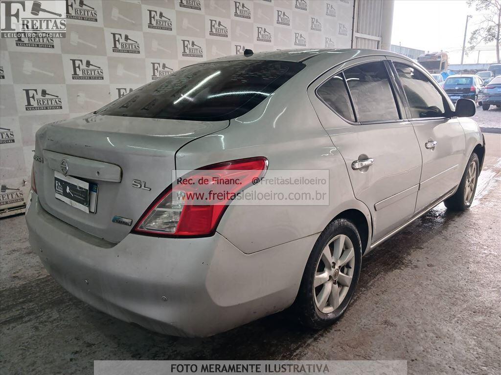 Foto 4: I/NISSAN VERSA 16SL FLEX, 13/14, PLACA: O__-___4, GASOL/ALC, PRATA