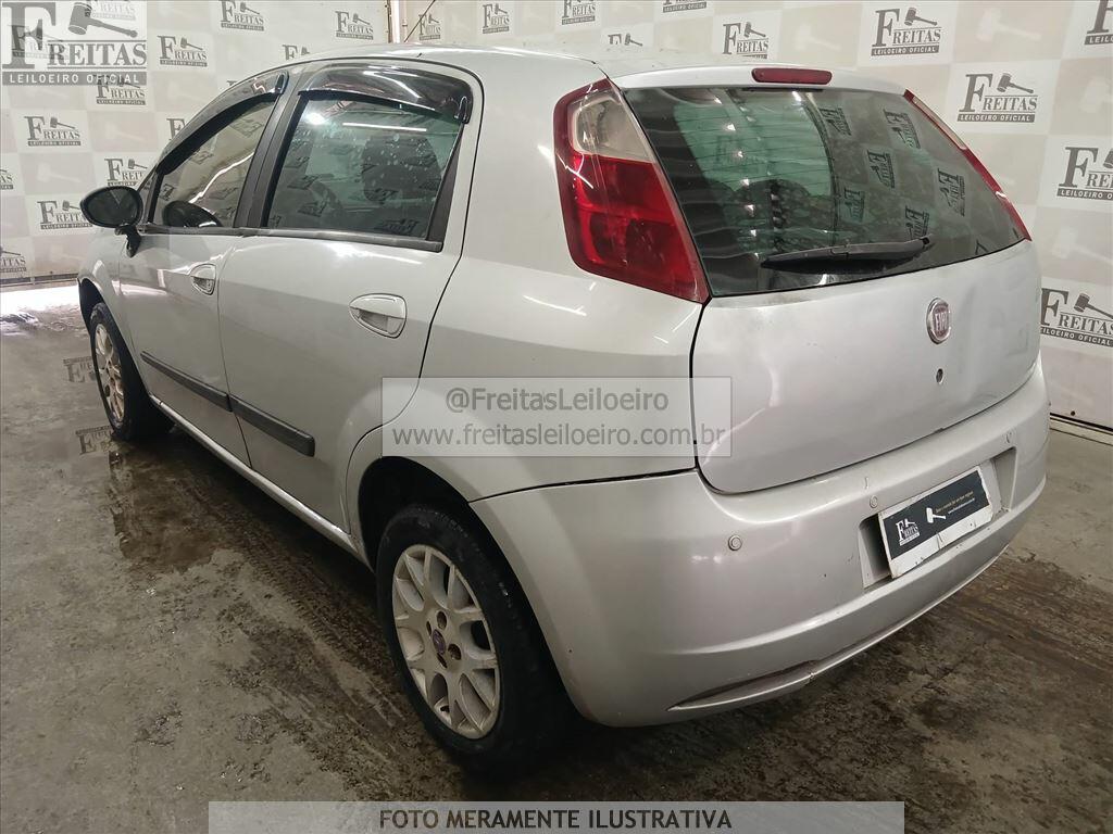 Foto 3: FIAT/PUNTO ELX 1.4, 07/08, PLACA: D__-___2, GASOL/ALC, PRATA