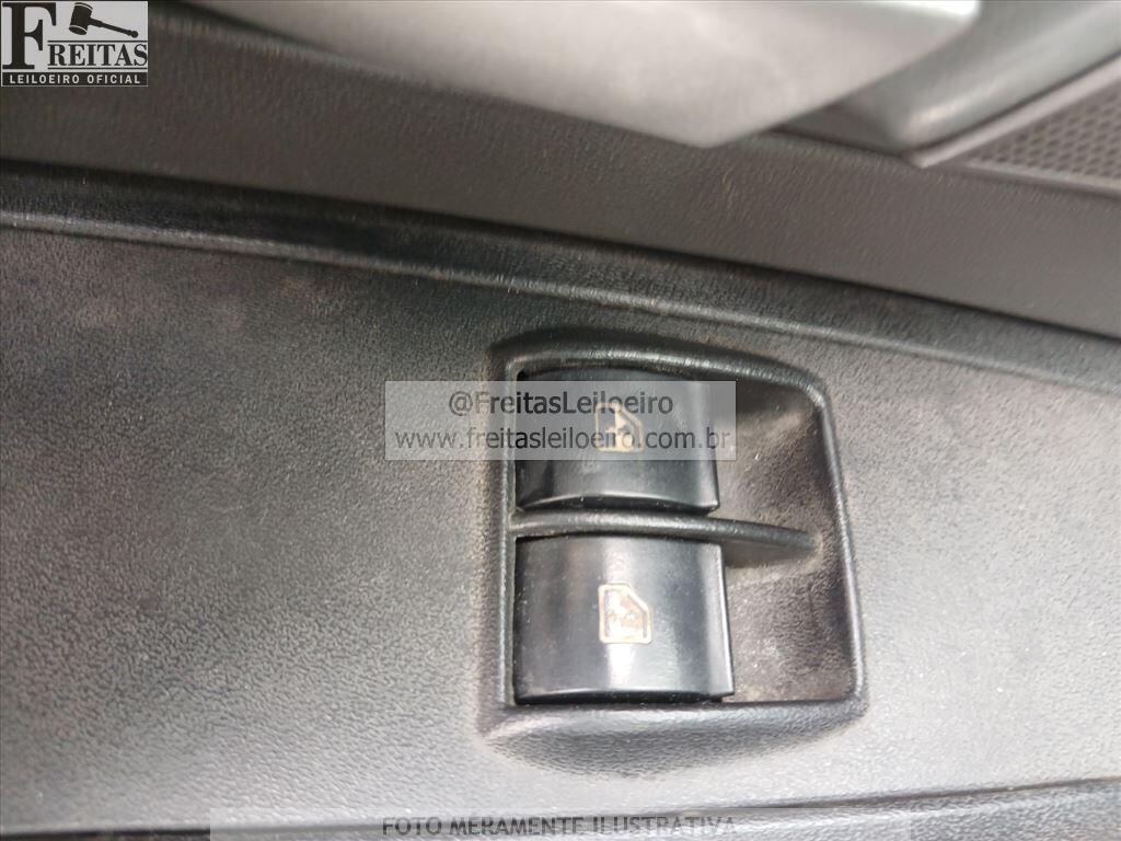 Foto 11 de 23: FIAT/PUNTO ELX 1.4, 07/08, PLACA: D__-___2, GASOL/ALC, PRATA