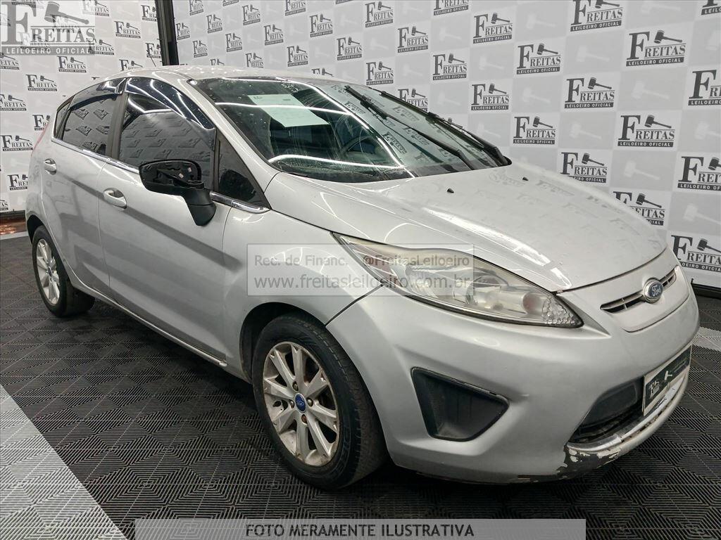 Foto 2: I/FORD FIESTA SE HA, 11/12, PLACA: F__-___4, GASOL/ALC, PRATA