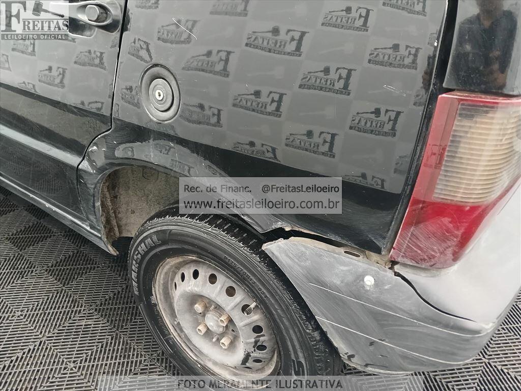 Foto 11 de 14: FIAT/UNO MILLE ECONOMY, 12/13, PLACA: M__-___3, GASOL/ALC, PRETA
