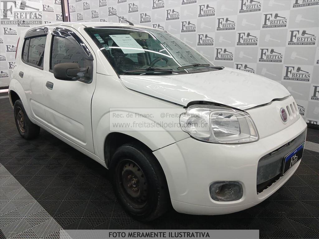 Foto 2: FIAT/UNO VIVACE 1.0, 14/15, PLACA: P__-___3, GASOL/ALC, BRANCA