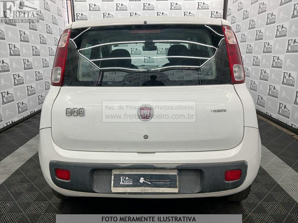 Foto 14 de 15: FIAT/UNO VIVACE 1.0, 14/15, PLACA: P__-___3, GASOL/ALC, BRANCA